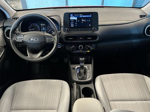 Used 2022 Hyundai Kona SEL FWD image 9
