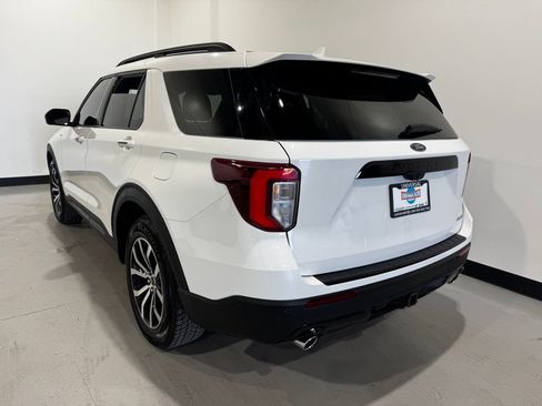 Used 2022 Ford Explorer ST-Line w/ Class IV Trailer Tow Package AWD/4WD image 38