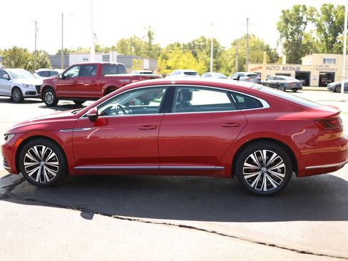 Used 2019 Volkswagen Arteon SE image 9