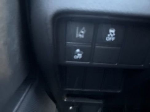Used 2018 Honda CR-V EX image 19