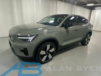 Used 2023 Volvo C40 P8 Recharge Plus w/ Climate Package AWD/4WD video 1