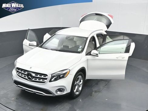 Used 2020 Mercedes-Benz GLA 250 image 26
