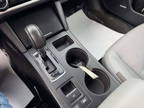 Used 2018 Subaru Outback 3.6R Limited image 25