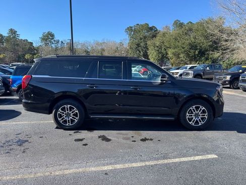 Used 2025 Ford Expedition Max Active image 9