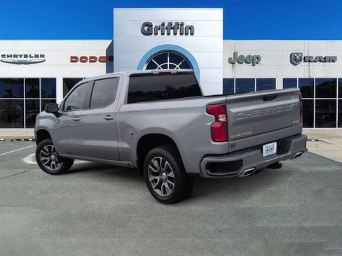 Used 2023 Chevrolet Silverado 1500 RST AWD/4WD image 9