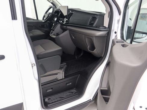 Used 2025 Ford Transit 350 XLT AWD/4WD image 15