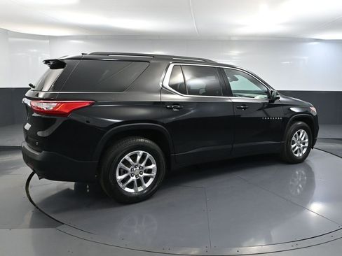 Used 2021 Chevrolet Traverse LT AWD/4WD image 6