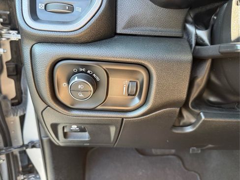 Used 2023 RAM 1500 Tradesman AWD/4WD image 23