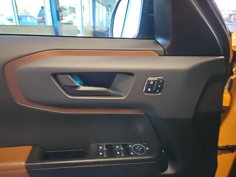 Used 2023 Ford Bronco Sport Outer Banks w/ Tech Package AWD/4WD image 19