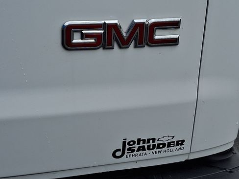 Used 2023 GMC Savana 2500 w/ Driver Convenience Package image 30