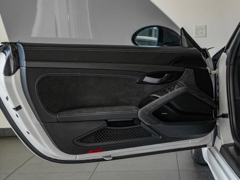 Certified 2024 Porsche 718 Boxster Spyder RS image 18