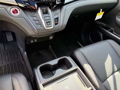 Used 2026 Honda Odyssey Sport-L image 26