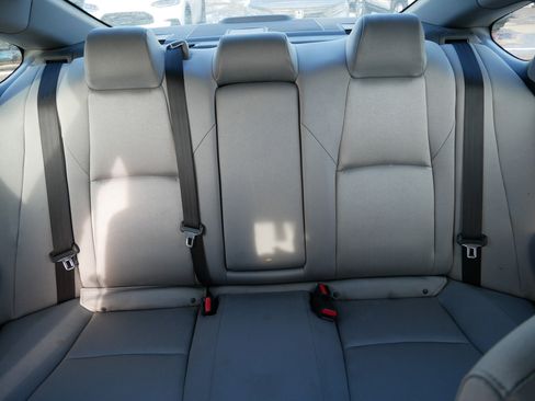 Used 2019 Honda Accord LX image 13