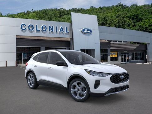 New 2026 Ford Escape ST-Line w/ Tech Pack #1 AWD/4WD image 7