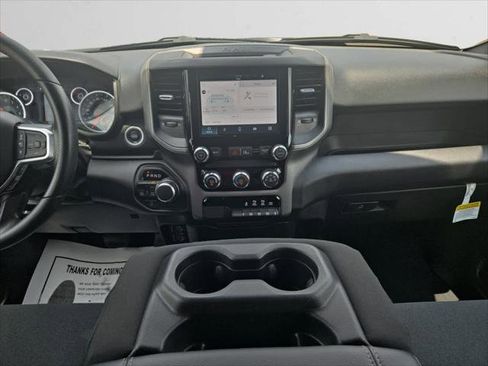 Certified 2025 RAM 1500 Tradesman AWD/4WD image 11