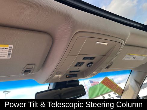 Used 2016 GMC Yukon XL Denali w/ Open Road Package image 23