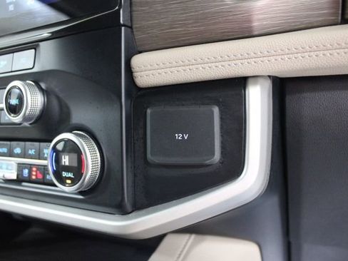 Used 2024 Ford Expedition Max Limited image 53