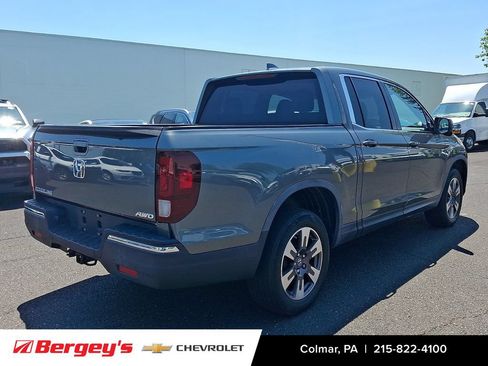 Used 2017 Honda Ridgeline RTL-T image 5