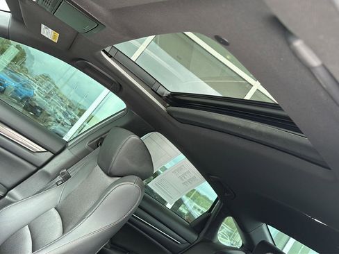 Used 2019 Honda Accord Sport image 31