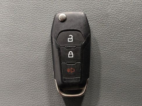 Used 2021 Ford F150 XL image 32