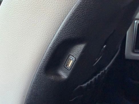 Used 2021 Kia Telluride EX w/ EX Premium Package image 16