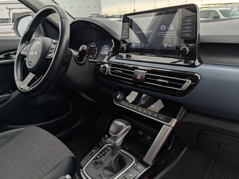 Used 2023 Kia Seltos S image 24