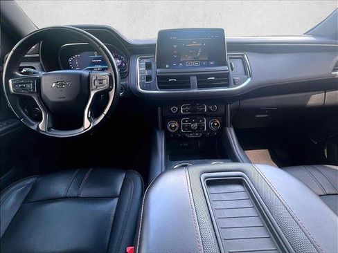 Used 2023 Chevrolet Suburban RST w/ Luxury Package AWD/4WD image 16