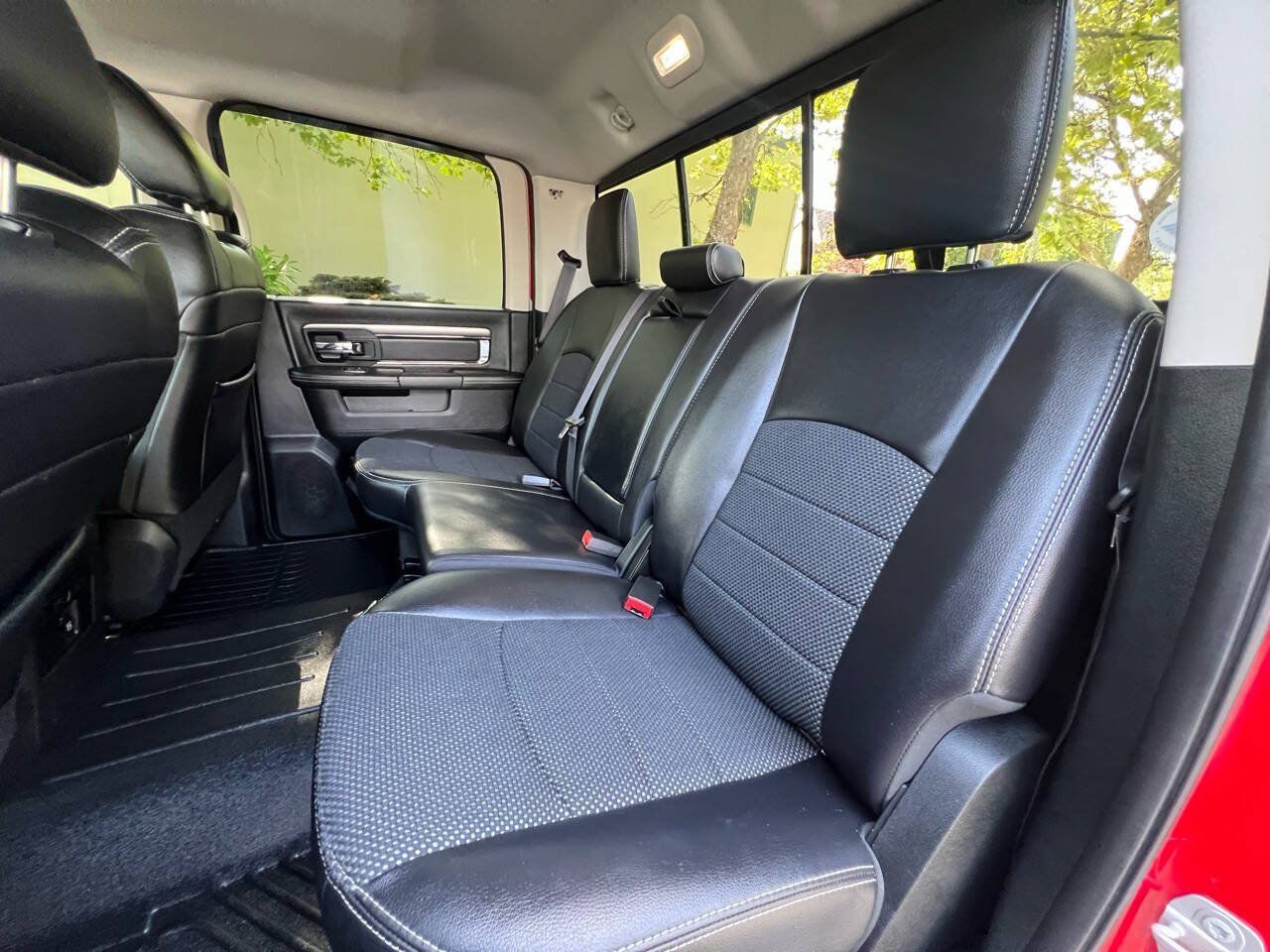 Used 2017 RAM 1500 Sport w/ Quick Order Package 26Q Night AWD/4WD image 17