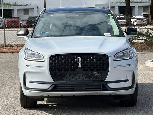 New 2025 Lincoln Corsair Reserve w/ Jet Appearance Package image 3