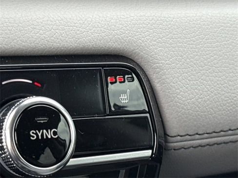 New 2025 Honda Pilot Touring image 34