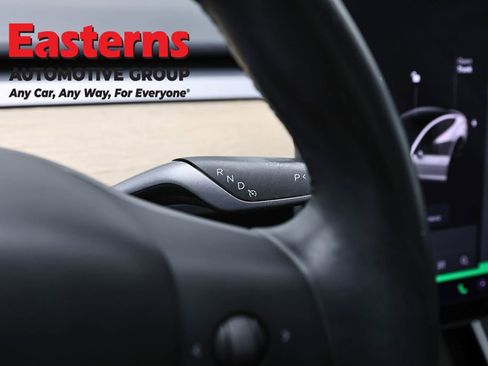 Used 2018 Tesla Model 3 Long Range image 13