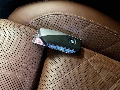 Used 2025 BMW X5 xDrive40i image 14