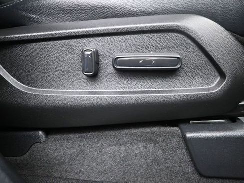 Used 2023 Honda Pilot EX-L image 14