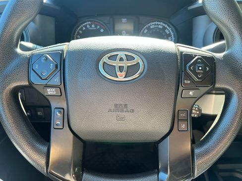 Used 2022 Toyota Tacoma SR image 16