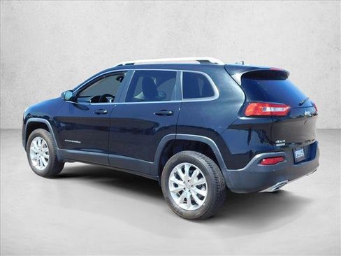 Used 2015 Jeep Cherokee Limited w/ Luxury Group AWD/4WD image 14