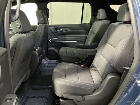 New 2026 Chevrolet Traverse LT image 32