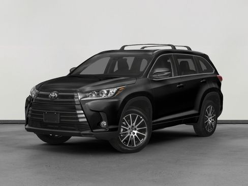 Used 2018 Toyota Highlander XLE image 1