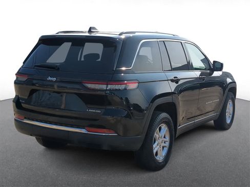 Used 2023 Jeep Grand Cherokee Laredo w/ Luxury Tech Group I image 8