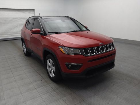 Used 2018 Jeep Compass Latitude w/ Popular Equipment Group FWD image 13