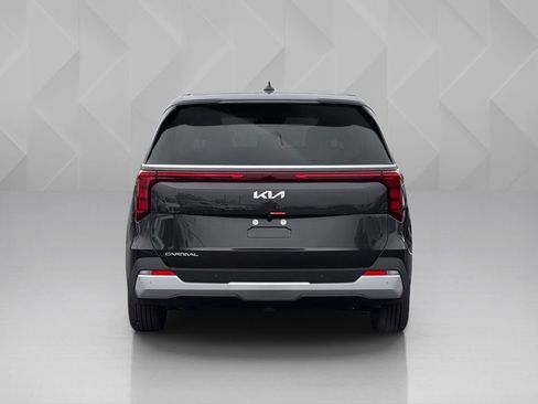 New 2026 Kia Carnival image 6