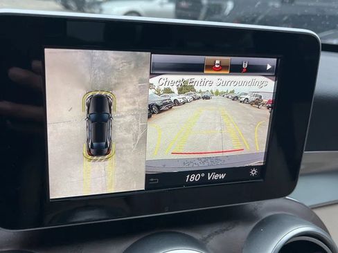 Used 2018 Mercedes-Benz C 300 4MATIC Sedan image 28