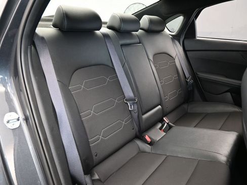 Used 2024 Kia Forte GT-Line image 40