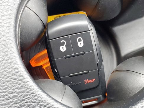 Used 2024 RAM 2500 Big Horn w/ Bed Utility Group image 19