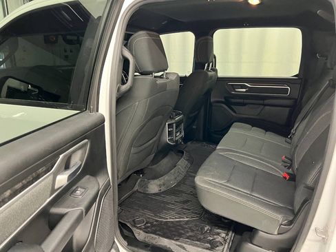 Used 2020 RAM 1500 Big Horn AWD/4WD image 9