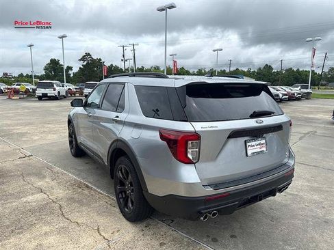 Used 2022 Ford Explorer ST w/ Equipment Group 401A AWD/4WD image 5