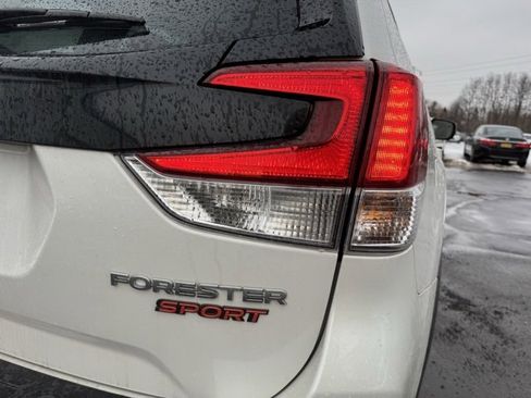 Used 2023 Subaru Forester Sport image 9