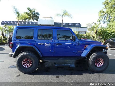 Used 2019 Jeep Wrangler Unlimited Rubicon image 2