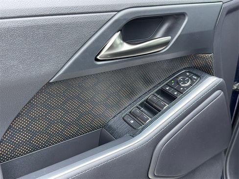 Used 2024 Lexus GX 550 image 40