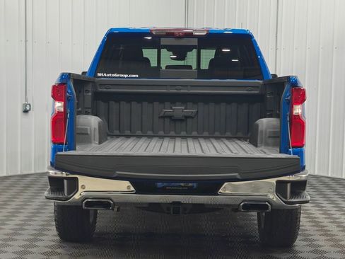 Used 2022 Chevrolet Silverado 1500 LTZ w/ Technology Package image 28