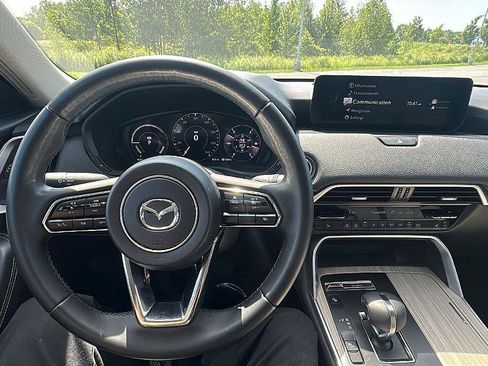 Used 2024 MAZDA CX-90 Plug-In Hybrid w/ Preferred AWD/4WD image 30
